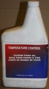 Temperature Control Vacuum Pump Oil, 1 quart.