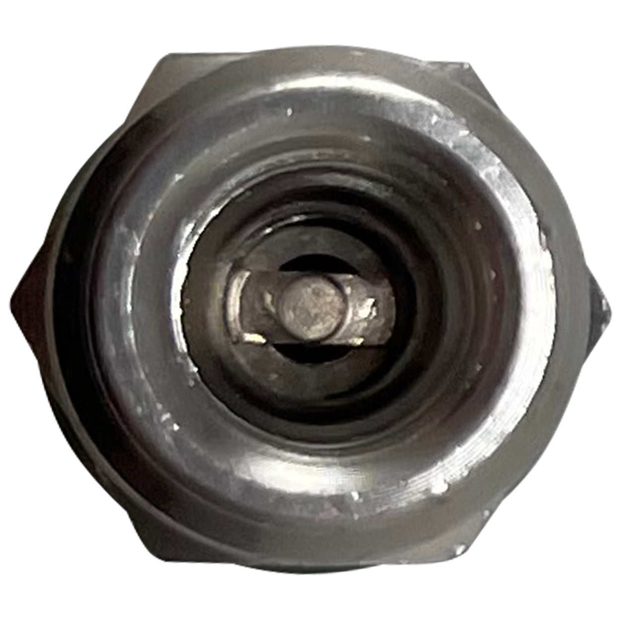 A/C Aeroquip Aluminum OE Style R-134a Low Side Service Valve Port - M13 x 1 Thread