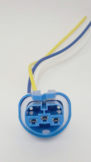 Headlamp Replacement Socket Plug Pigtail Harness Fits 9004 9007 Bulb - 3 Wire